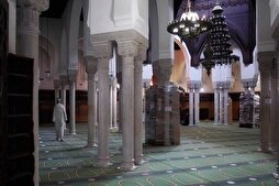 إعادة فتح مسجد 