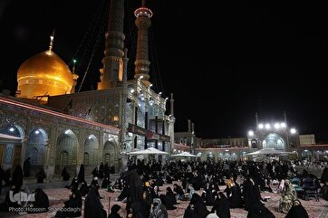 Həzrət Zəhranın (s) şəhadət gecəsində Qumda Əhli-beyt hərəminin əhval-ruhiyyəsi