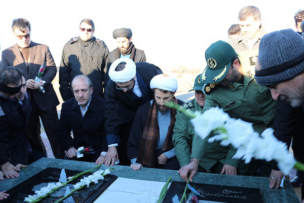 تجدید میثاق دانشگاهیان با آرمان‌های امام(ره) در اردبیل