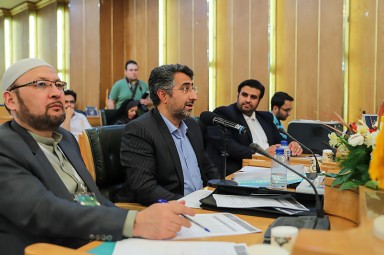 فیلم/ قسمت هشتم از پخش تلویزیونی مسابقات بین‌المللی قرآن دانشجویان/ مجتبی فردفانی از متسابقین امشب در  رشته حفظ