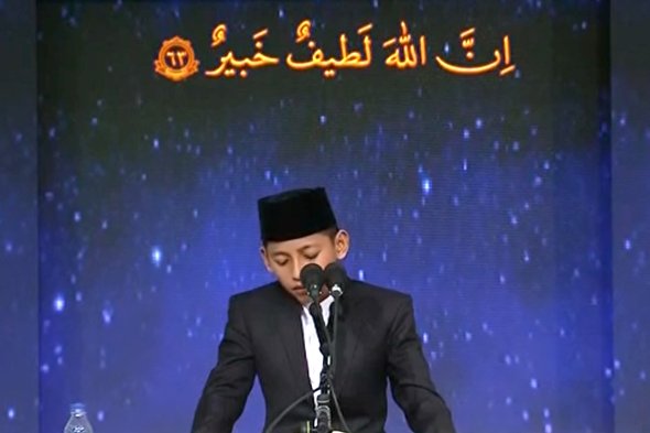 فیلم/ تلاوت قاری دانش آموز «محمد رفقی حواری» نماینده کشور اندونزی در رشته قرائت
