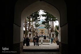 فیروزه‌ای در دل خراسان