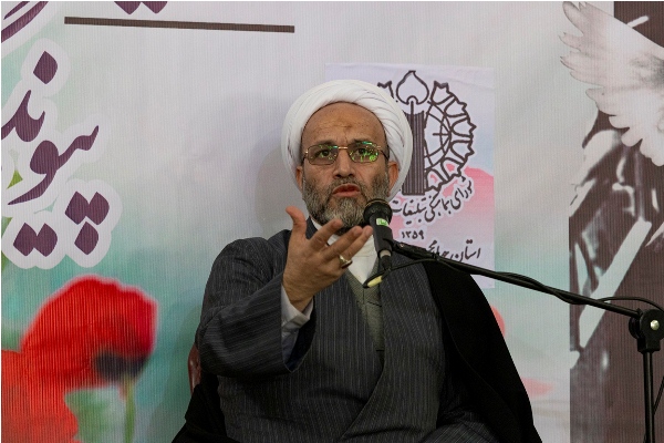 رژه موتوری نیروهای مسلح به مناسبت آغاز دهه فجر در چهارمحال&zwnj;وبختیاری