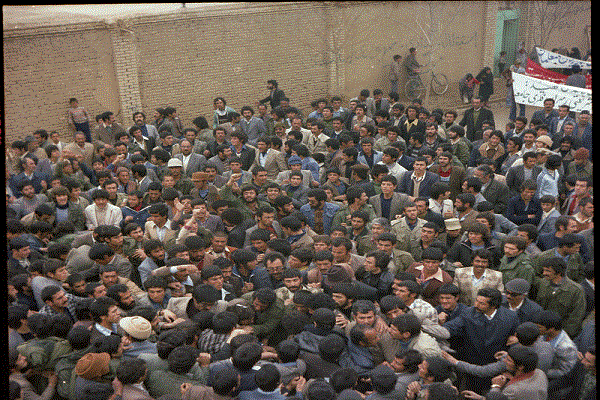 گفتوگوی ایکنا با یک عکاس انقلابی، برخواسته از دل مردم گفتوگوی ایکنا با یک عکاس انقلابی، برخواسته از دل مردم