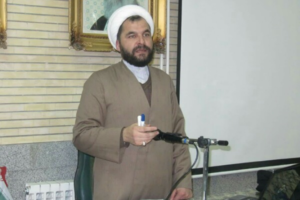 حضور قلب در نماز با معرفت انسان حاصل میشود