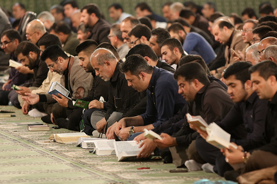 شب قدر در مصلی شهرکرد