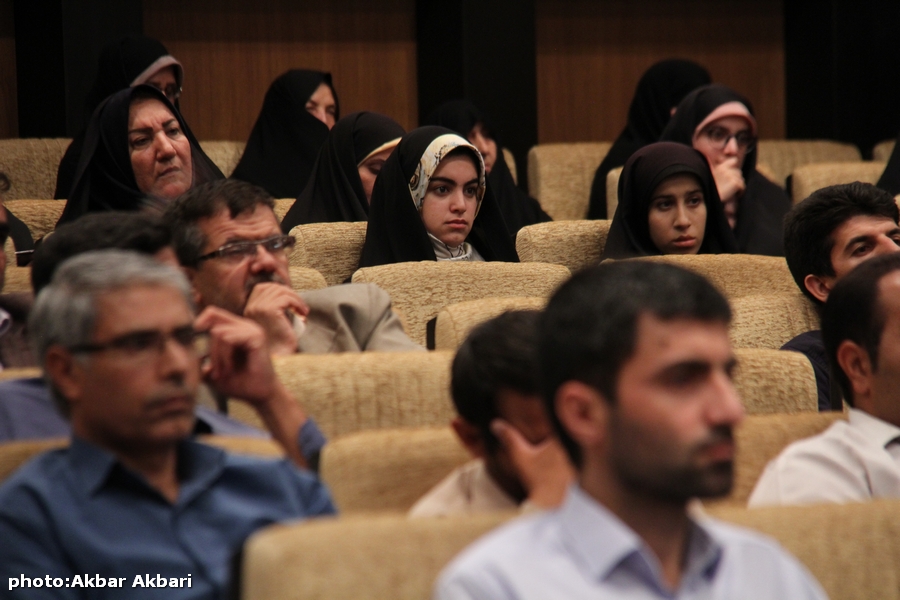 دوره آموزشی تخصصی «نقش امر به معروف و نهی از منکر در جامعه سازی» دوره آموزشی تخصصی «نقش امر به معروف و نهی از منکر در جامعه سازی»