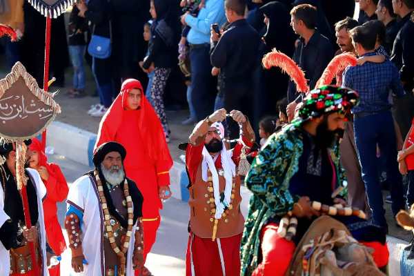کاروان نمادین دشت کربلا در فرخشهر