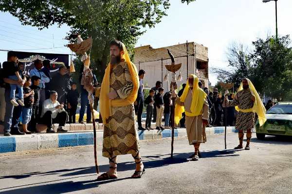 کاروان نمادین دشت کربلا در فرخشهر