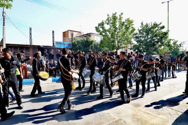 کاروان نمادین دشت کربلا در فرخشهر