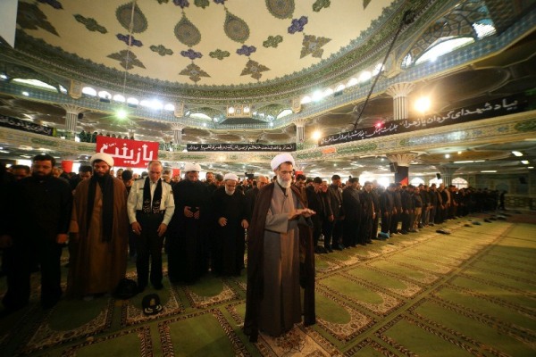نماز ظهر عاشورا در چهارمحال و بختیاری اقامه شد