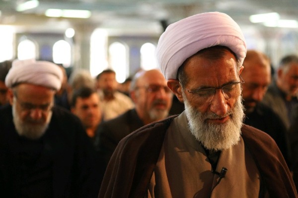 نماز ظهر عاشورا در چهارمحال و بختیاری اقامه شد