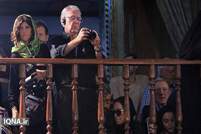 گردشگران ۲۷ کشور عزاداری یزدی‌ها را به نظاره نشستند