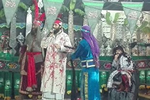 تعزیه‌خوانی در حسینیه پنج تن آل عبا(ع)