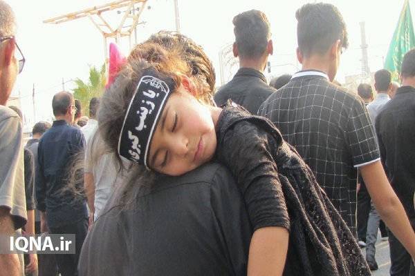 هم‌عهدی جاماندگان اربعین با شهدا در «گله‌دار» فارس