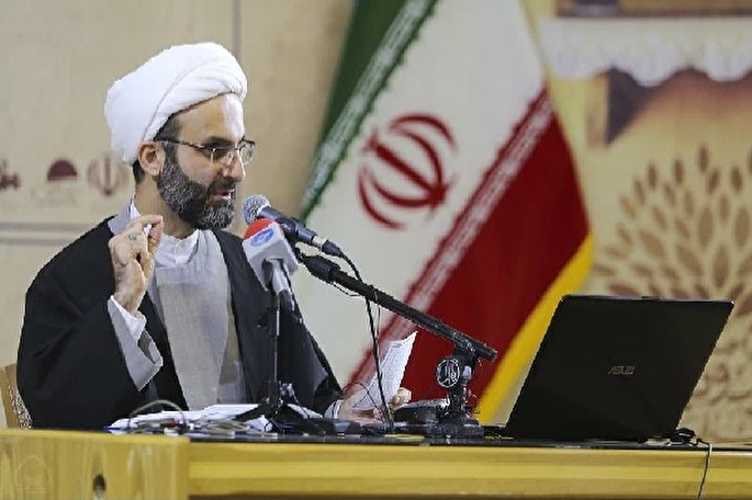 پیمان با ولایت امام زمان(عج) در راستای عهد عبودیت قرار دارد