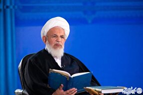 مقدمات انس با قرآن را فراهم کنیم