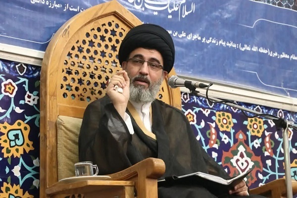 حل مشکلات کشور نیازمند وحدت کلمه است