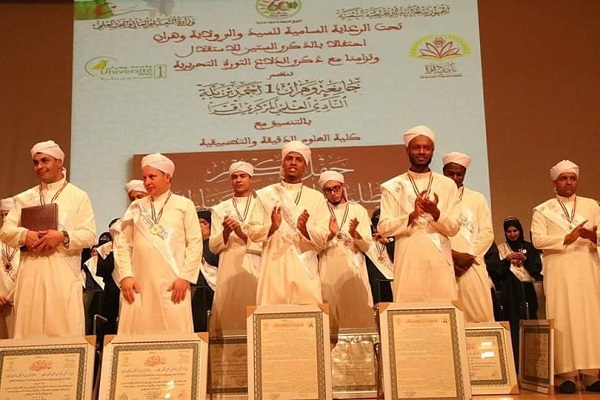 برگزاری بزرگ‌ترین مراسم تقدیر از حافظان قرآن در تاریخ دانشگاه‌های الجزایر