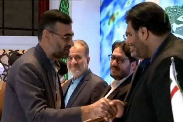 نماینده چهارمحال‌وبختیاری در مسابقات قرآن