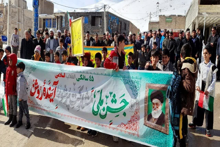 راهپیمایی ۲۲ بهمن در کوهرنگ راهپیمایی ۲۲ بهمن در کوهرنگ