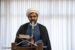 صحنه‌ انقلاب هیچ‌گاه از حضور مردم خالی نمی‌ماند