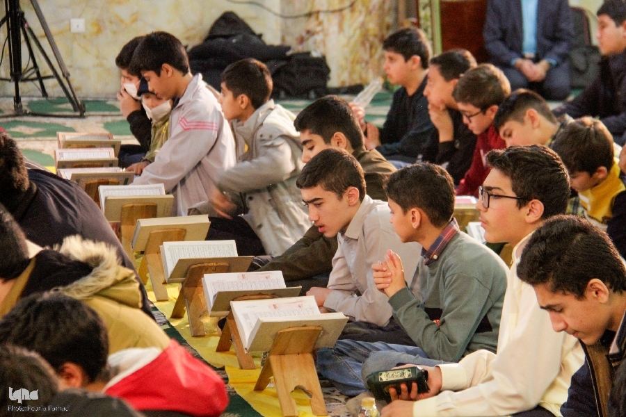 محفل قرآنی دانش آموزان
