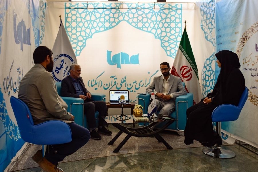 حضور مسئولان نمایشگاه قرآن در غرفه ایکنا