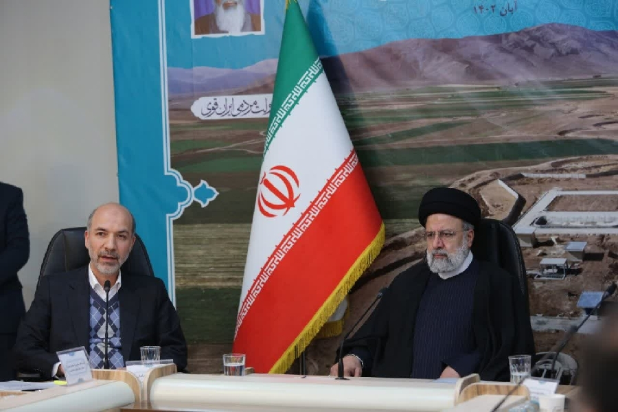 رئیس جمهور و وزیر نیرو در بهره برداری از پروژه های آبرسانی و برق رسانی چهارمحال و بختیاری رئیس جمهور و وزیر نیرو در بهره برداری از پروژه های آبرسانی و برق رسانی چهارمحال و بختیاری