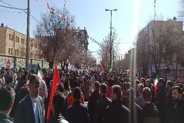 راهپیمایی ۲۲ بهمن