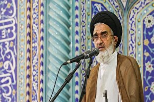 حج امسال نماد عینی و تاریخ‌ساز برائت از استکبار جهانی است