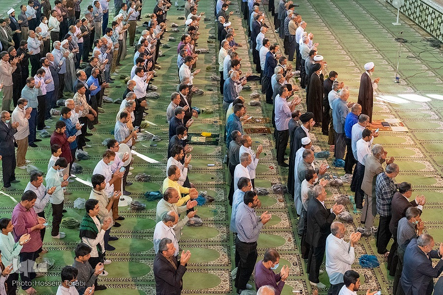 نماز عید قربان در شهرکرد نماز عید قربان در شهرکرد