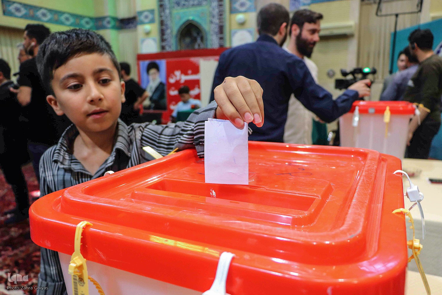 حضور پرشور مردم تبریز پای صندوق رای‎