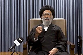 فیلم | زیارت امام حسین(ع) از نشانه‌های مؤمن است