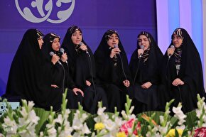 رقابت قرآنی بانوان همخوان در مصلی تبریز