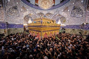 عزاداری فاطمی در آستان‌های حسینی و عباسی + عکس