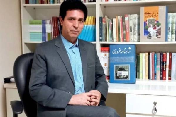 یلدا نماد دانش، شادی و همبستگی اجتماعی است