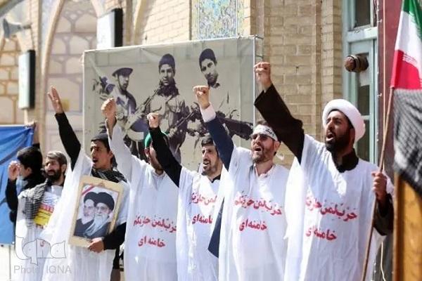 اعلام آمادگی اساتید و طلاب برای تبیین فتوای تاریخی مراجع تقلید