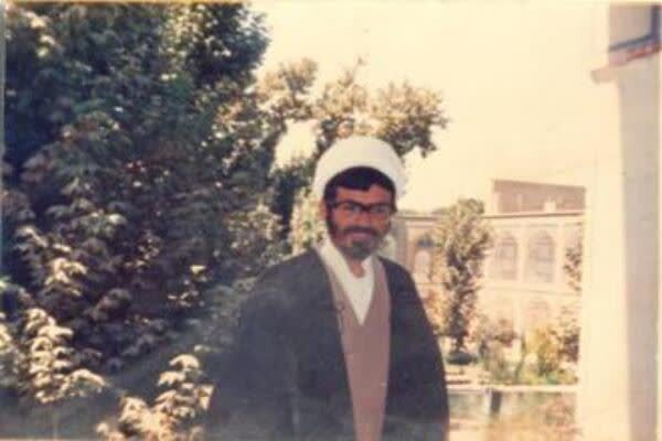 خاطره ای از روحانی شهید از نمازی که در زمان بارش گلوله ترک نشد