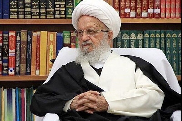 آیت‌الله مکارم درگذشت همسر آیت‌الله سیستانی را تسلیت گفت