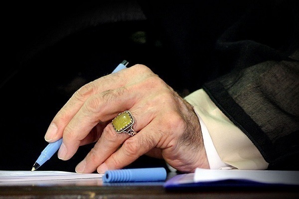 حکم رهبر معظم انقلاب درباره «کرایه دادن اموال مسجد در ازای دریافت وجه»