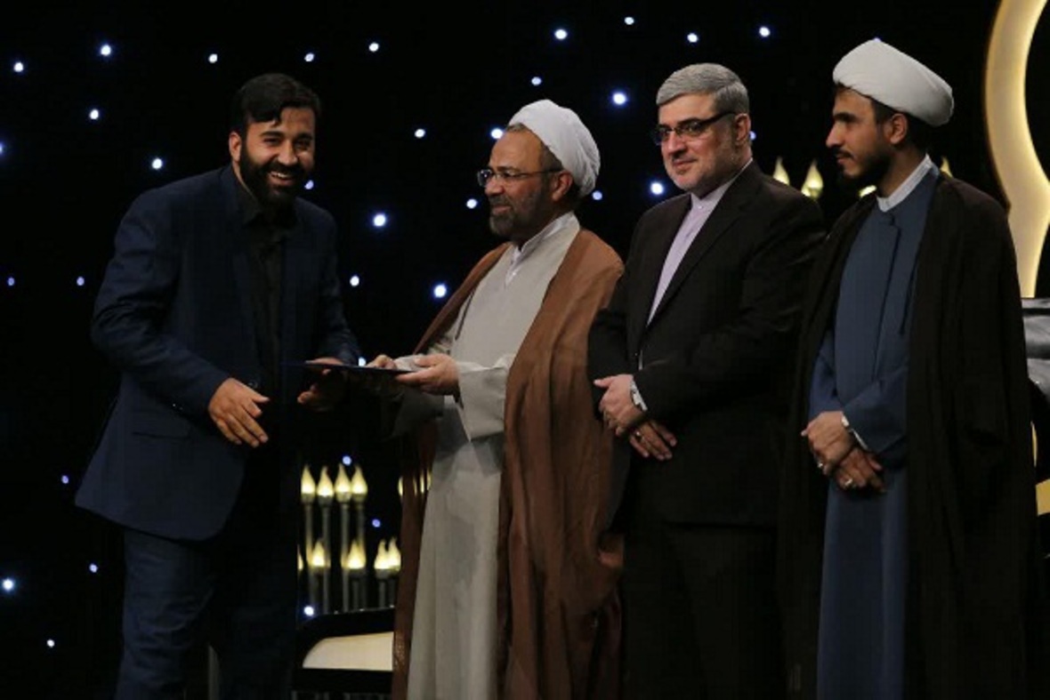 مدیرکل اوقاف و امور خیریه چهارمحال‌وبختیاری کسب رتبه دوم کشور را به سجاد براتی تبریک گفت