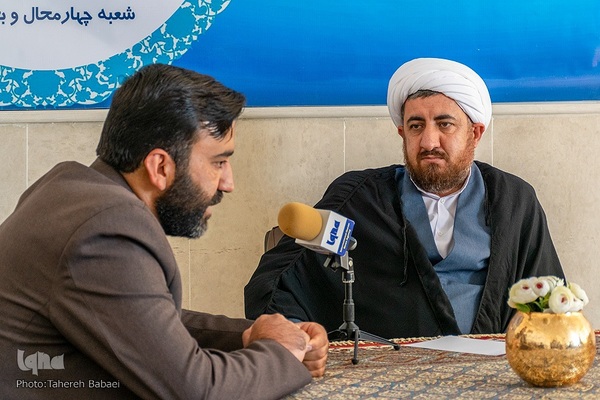 میزگرد بررسی چرایی عدم توفیق نمایندگان چهارمحال‌وبختیاری در مسابقات قرآن