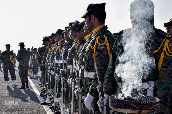 تشیع پیکر پنج شهید گمنام دوران دفاع مقدس