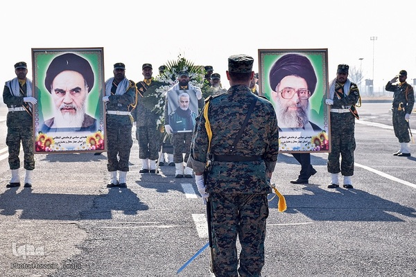 تشیع پیکر پنج شهید گمنام دوران دفاع مقدس