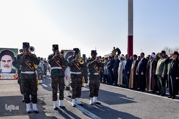 تشیع پیکر پنج شهید گمنام دوران دفاع مقدس