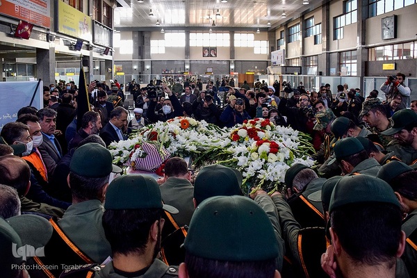 تشیع پیکر پنج شهید گمنام دوران دفاع مقدس