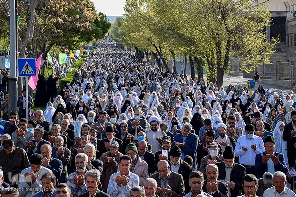 نماز عید سعید فطر در شهرکرد