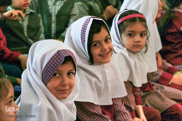 استقبال دهه نودی‌ها از نمایشگاه قرآن چهارمحال وبختیاری