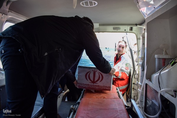 تشییع باشکوه ۸ شهید گمنام در شهرکرد